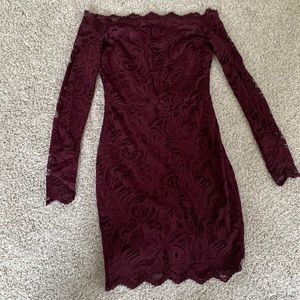 Off the shoulder Lace Body Con Dress from H&M